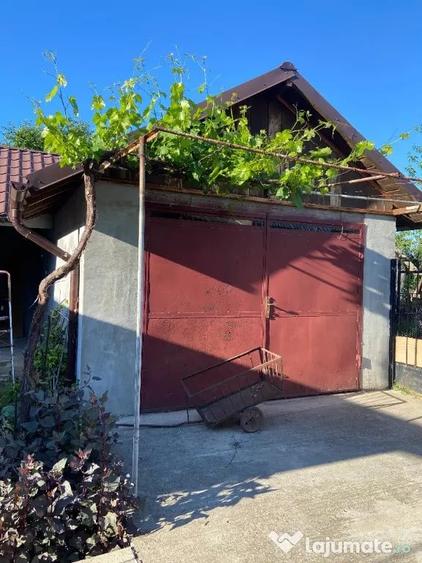 Casă cu 3 camere cu Teren 1000 Mp în Chiscani