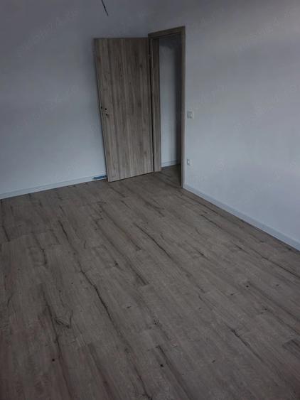 Casă cu 3 camere cu Teren 100 Mp în Central