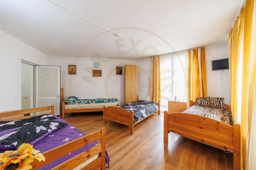 Casă individuală cu 9 camere cu Canalizare în Găvana 2