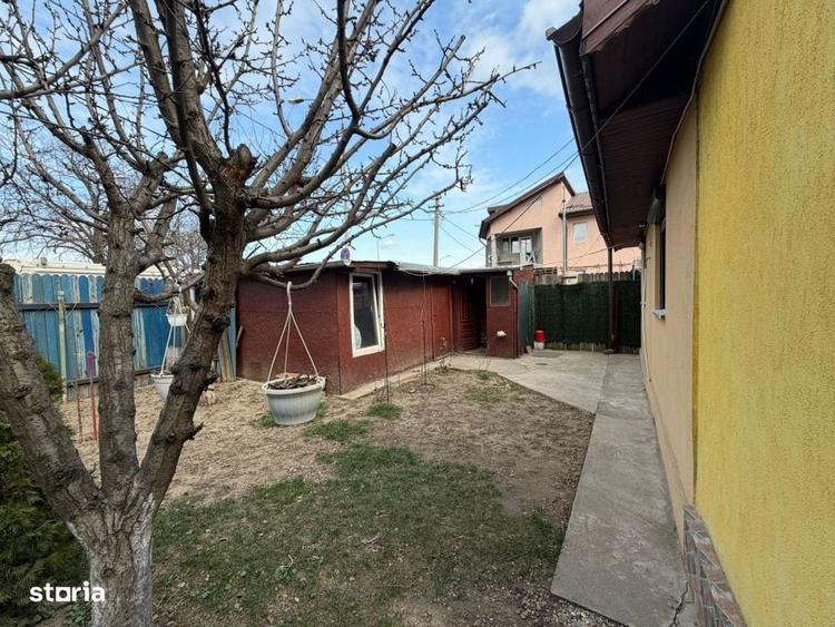 Casă cu 2 camere în Central