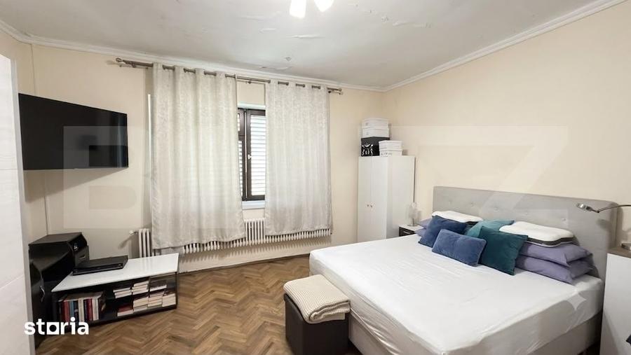 Casă cu 5 camere cu Teren 760 Mp în Central