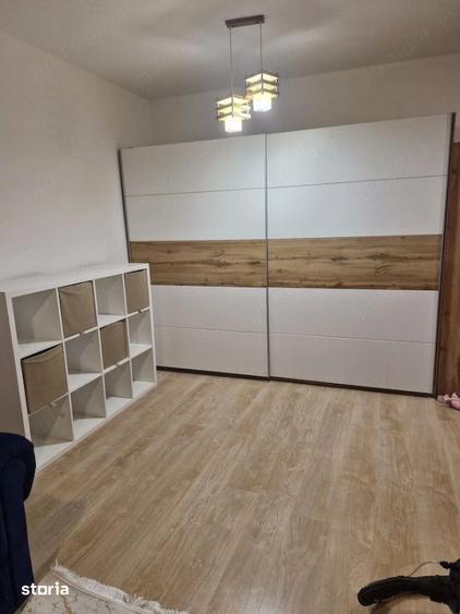 Apartament cu 2 camere decomandat în Fundeni