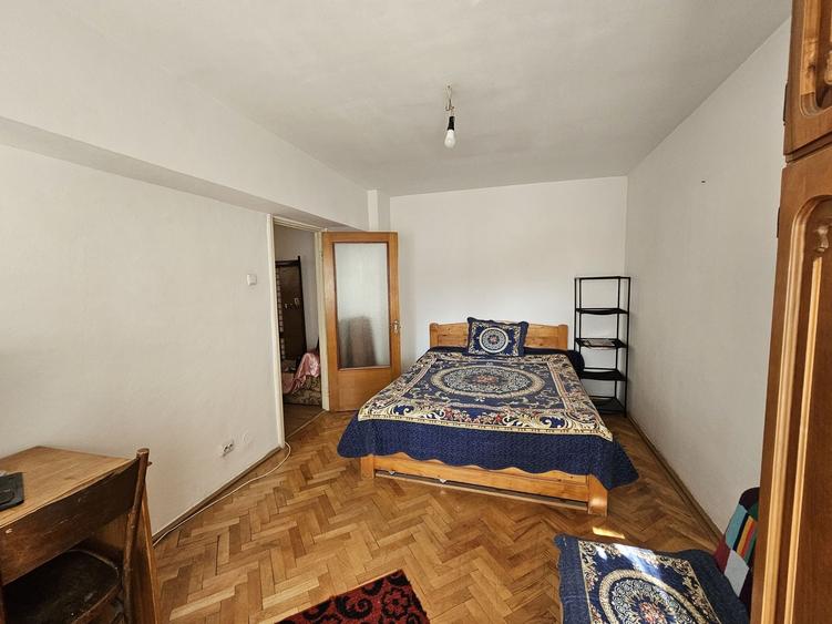 Apartament cu 2 camere decomandat în 9 Mai