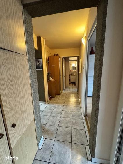 APARTAMENT 4 CAMERE | DECOMANDAT | ETAJ 1 | ZONA CENTRALA | BOXA - 15