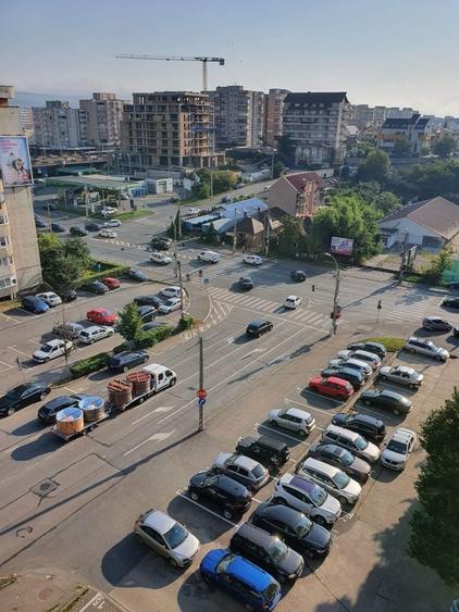 Apartament cu 2 camere decomandat în Dosu Bricii