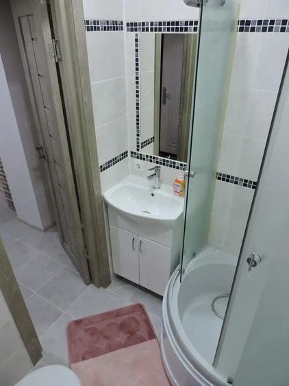 Garsonieră decomandată în Politehnica