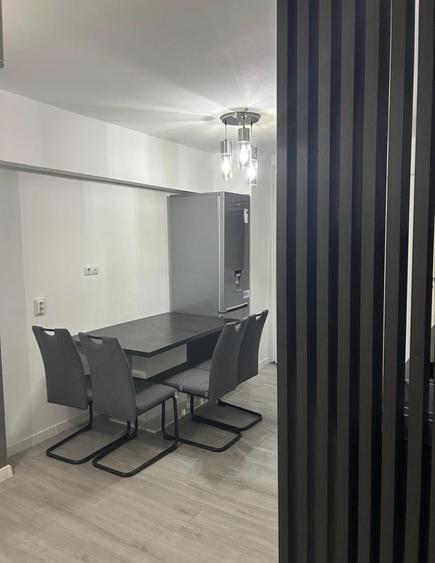 Apartament cu 4 camere decomandat în Ultracentral