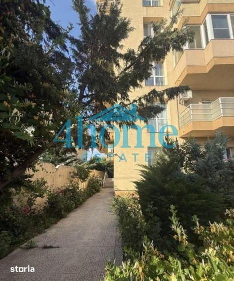 Apartament cu 3 camere în Central — fotografia 3