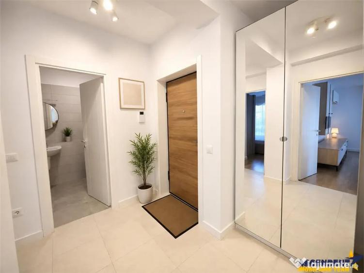 Apartament cu 2 camere decomandat în Noua
