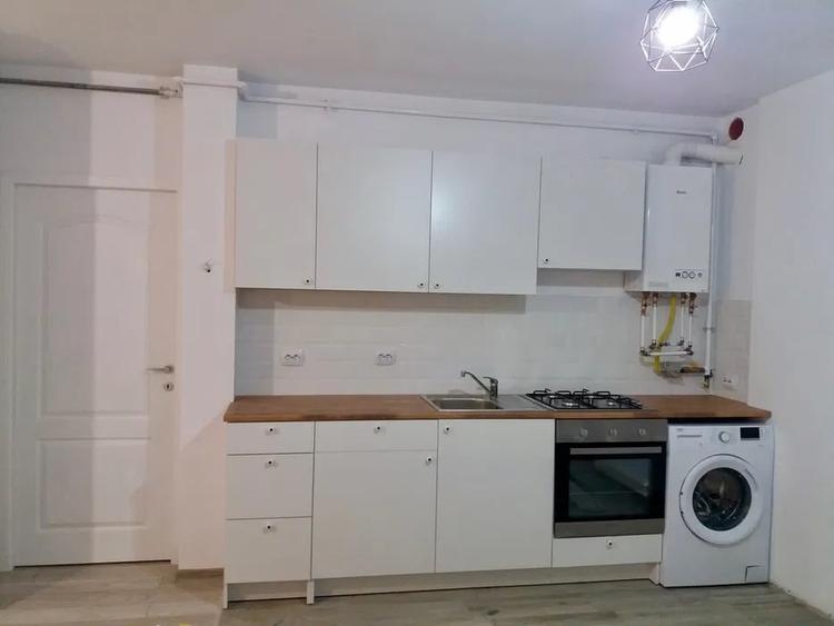 Apartament cu 2 camere semidecomandat, mobilat în Florești
