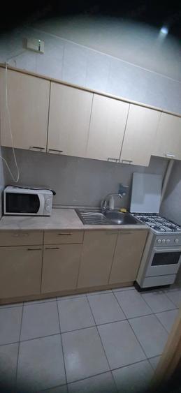 Garsonieră semidecomandată în Titan