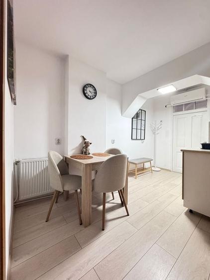 Apartament cu 2 camere decomandat în Ultracentral