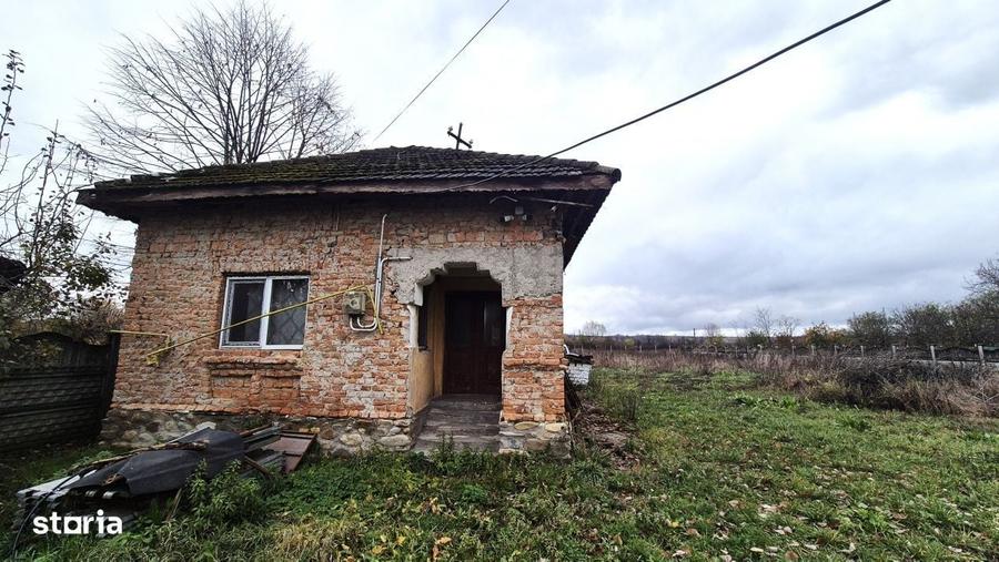 Spațiu comercial, în Iezureni