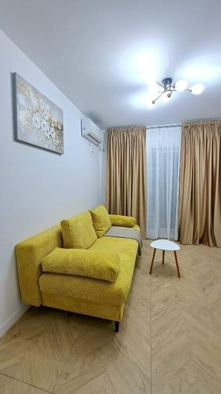 Garsonieră decomandată în Central