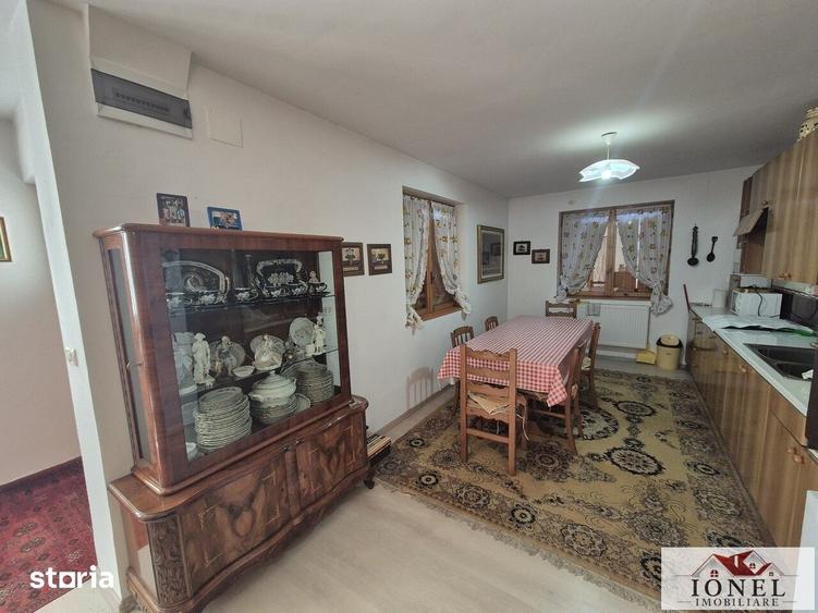 Casă cu 3 camere cu Teren 348 Mp în Central