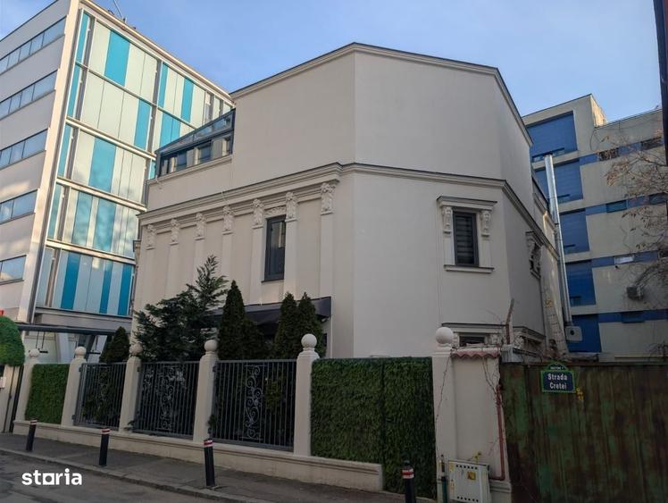 Casă cu 4 camere în Herăstrău