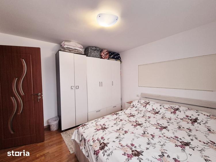 Apartament cu 2 camere decomandat în Precista