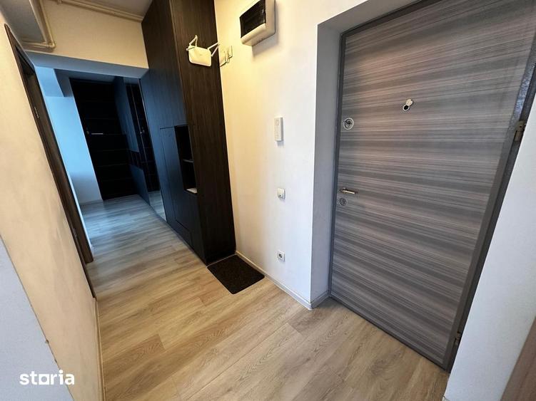 Apartament cu 2 camere, mobilat în Regie