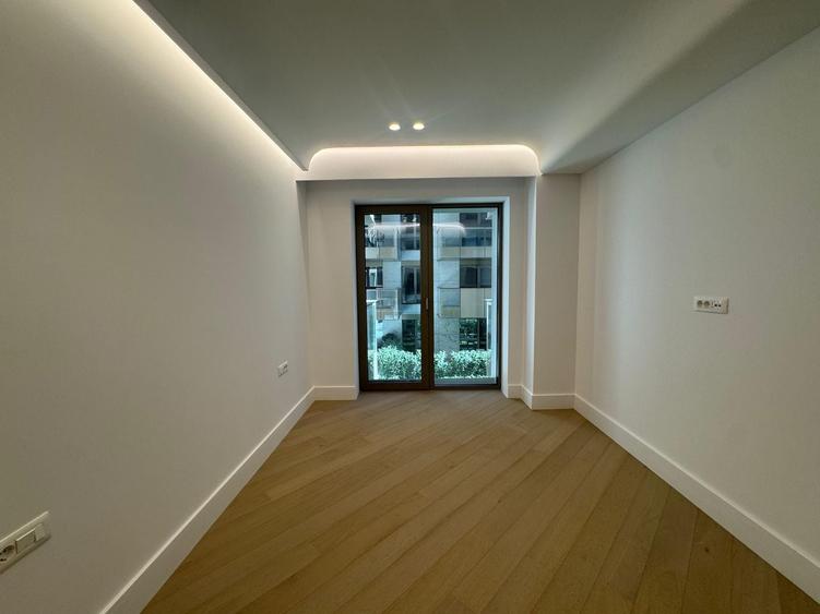 3 CAMERE || CORTINA 126 || EROUIANCU NICOLAE - 3