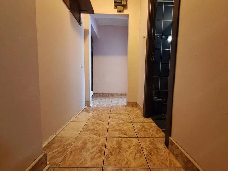 Apartament cu 2 camere semidecomandat în Dacia