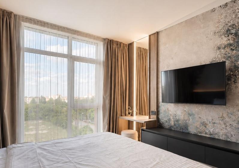Apartament cu 2 camere decomandat, mobilat în Central