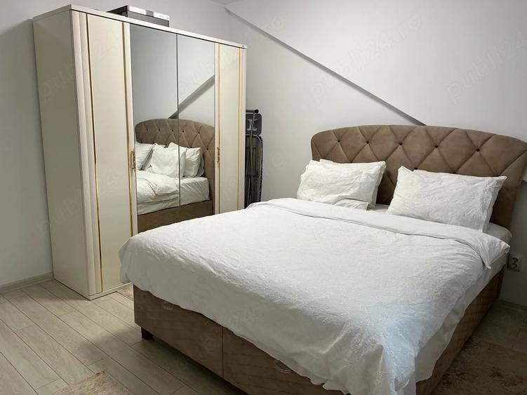 Apartament cu 2 camere decomandat în Jiului