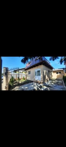 Casă cu 3 camere în Central