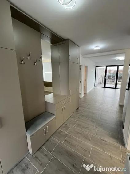 Casă cu 3 camere cu Teren 150 Mp în Central