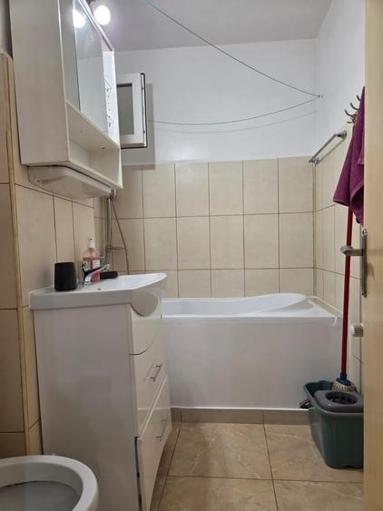 Apartament cu 2 camere semidecomandat în Pantelimon