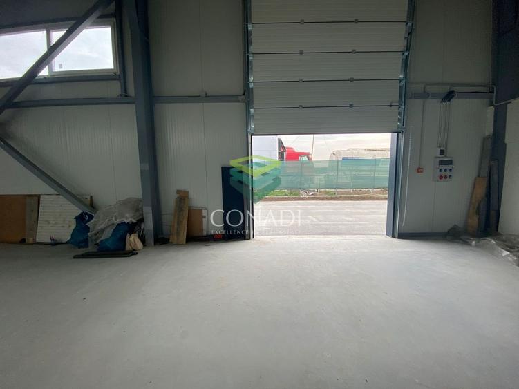 Spațiu industrial, de 3,241 mp, în Est
