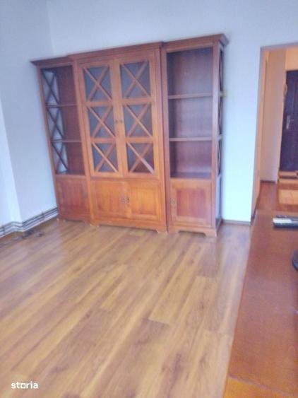 Apartament cu 2 camere decomandat în Unirii