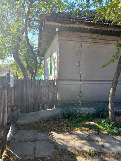 Casă cu Teren 800 Mp în Central