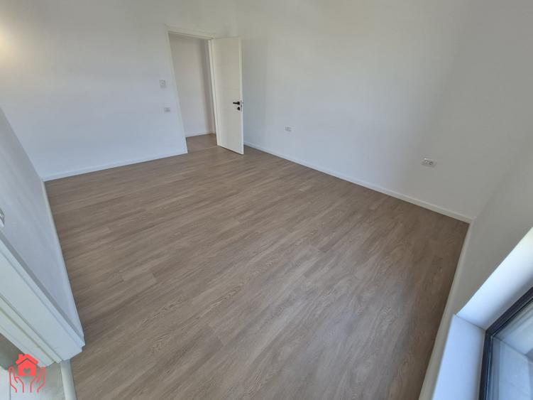 Apartament cu 4 camere decomandat, mobilat în Pipera