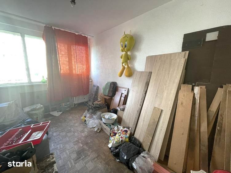 Apartament cu 3 camere decomandat în Decebal