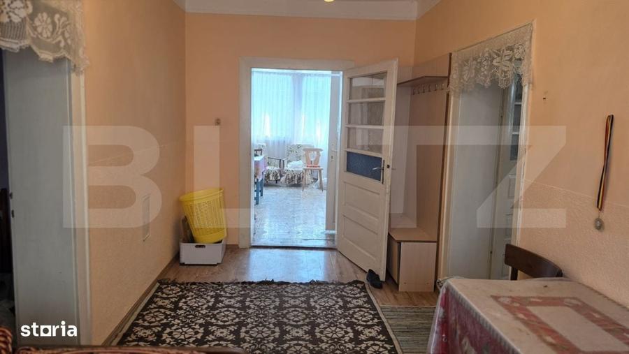 Casă cu 4 camere în Sătmărel