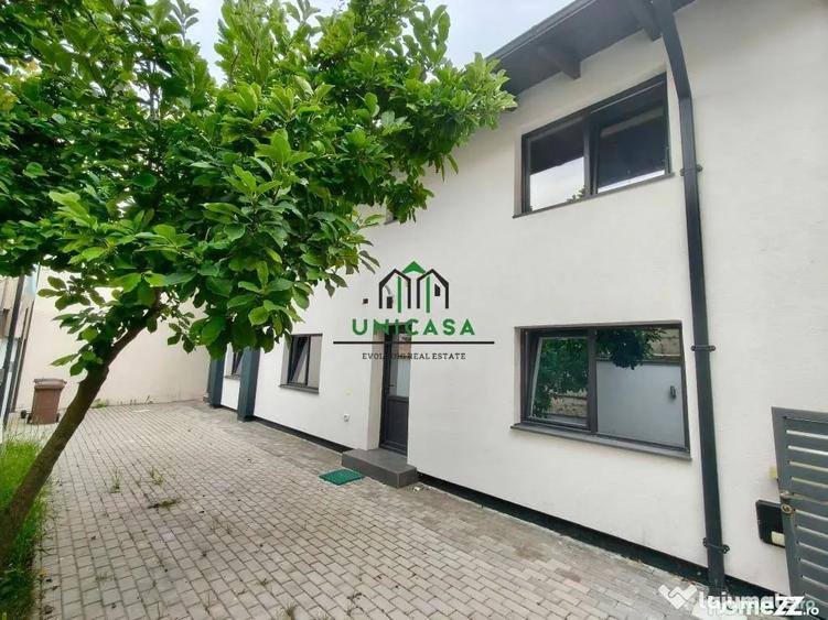 Casă cu 4 camere cu Teren 160 Mp în Central