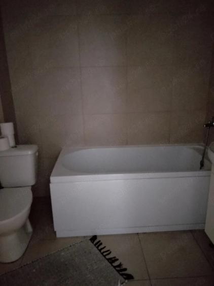 Apartament cu 2 camere semidecomandat în Florești