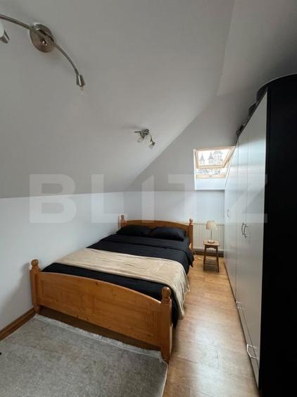 Apartament cu 4 camere semidecomandat, mobilat în Central