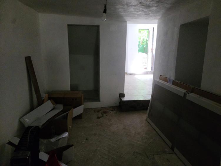 Apartament cu 2 camere semidecomandat în Unirii