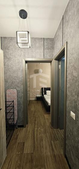 Apartament cu 2 camere semidecomandat, mobilat în Central