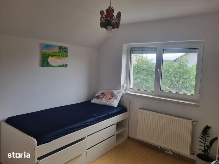 Casă cu 5 camere cu Teren 505 Mp în Șelimbăr