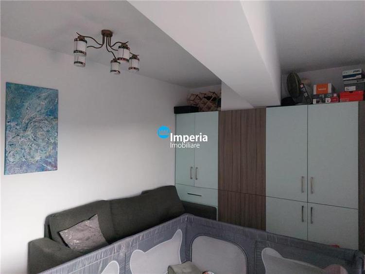 Apartament cu 2 camere decomandat în Tătărași