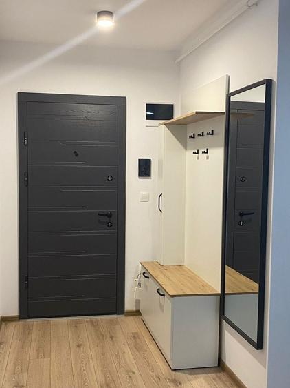 Apartament cu 2 camere semidecomandat în Exterior Vest
