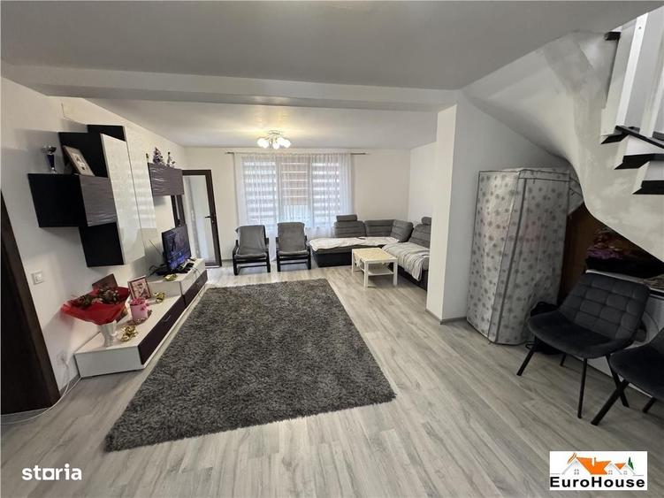 Casă cu 4 camere cu Teren 610 Mp în Central