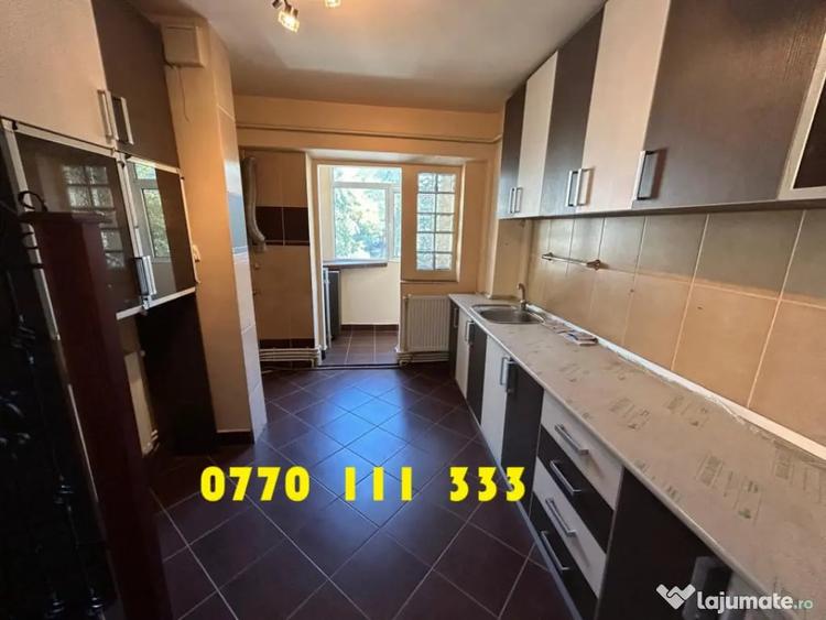 Apartament cu 2 camere decomandat în Radu Negru
