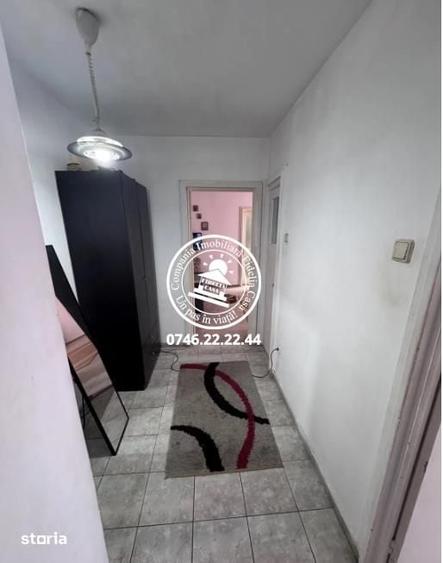 Apartament cu 2 camere nedecomandat în Podu Roș