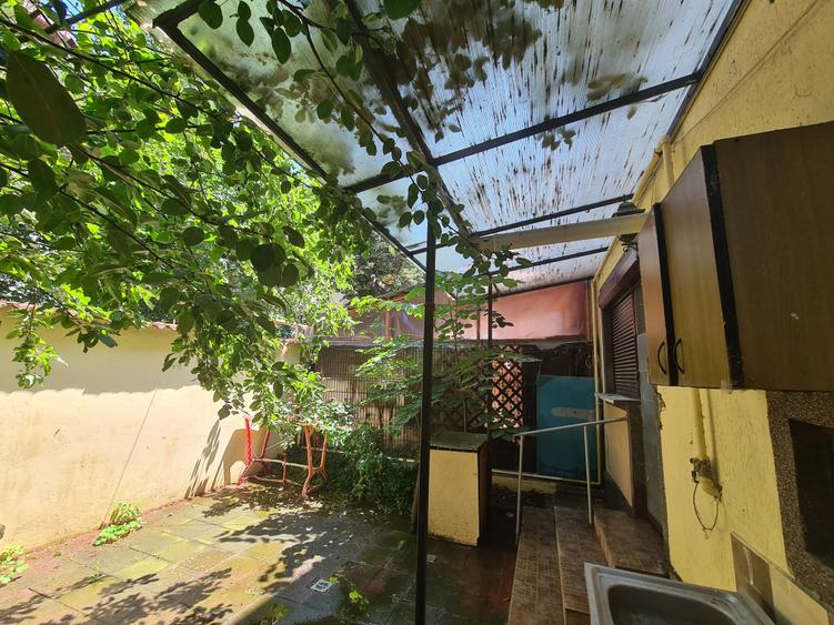 Duplex cu 5 camere cu Canalizare în Militari
