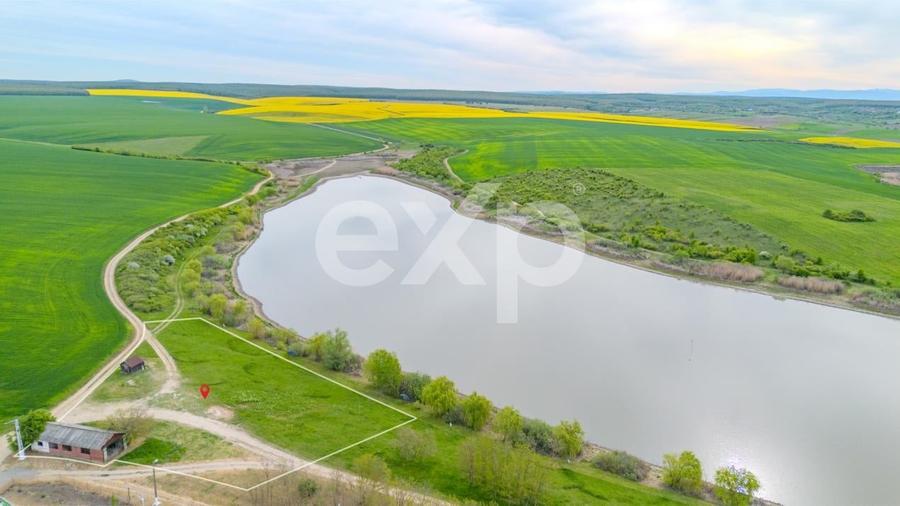Teren agricol extravilan de 5755 mp, în Miersig