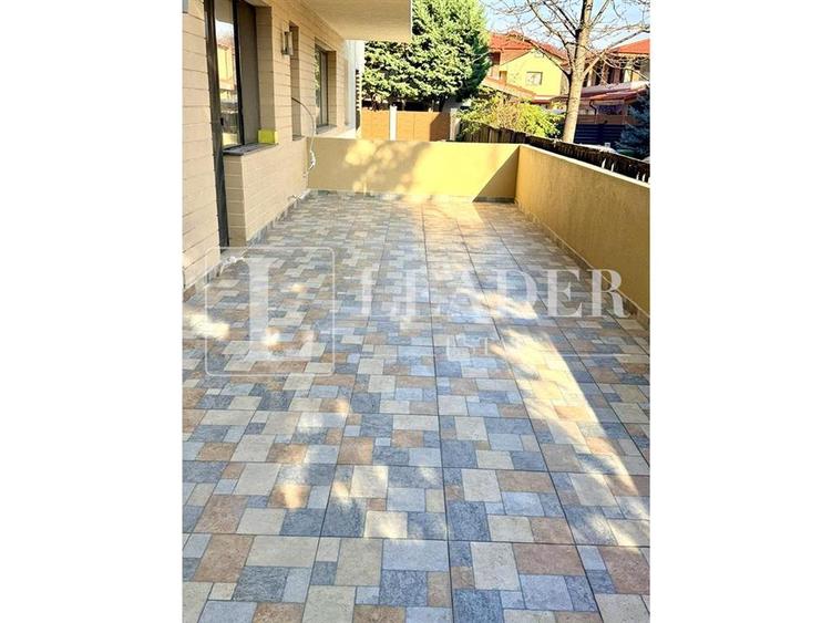 Apartament cu 3 camere decomandat în Exterior Nord