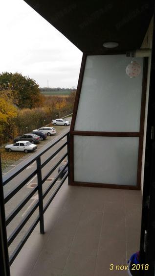 Garsonieră decomandată în 1 Decembrie